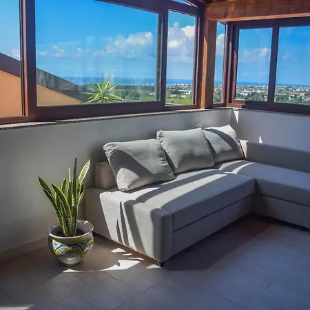 Gli Zii Di Sicilia - Casa Vacanze Capri Leone Exterior photo