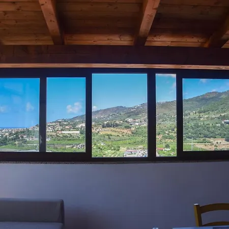 Gli Zii Di Sicilia - Casa Vacanze Capri Leone Exterior photo